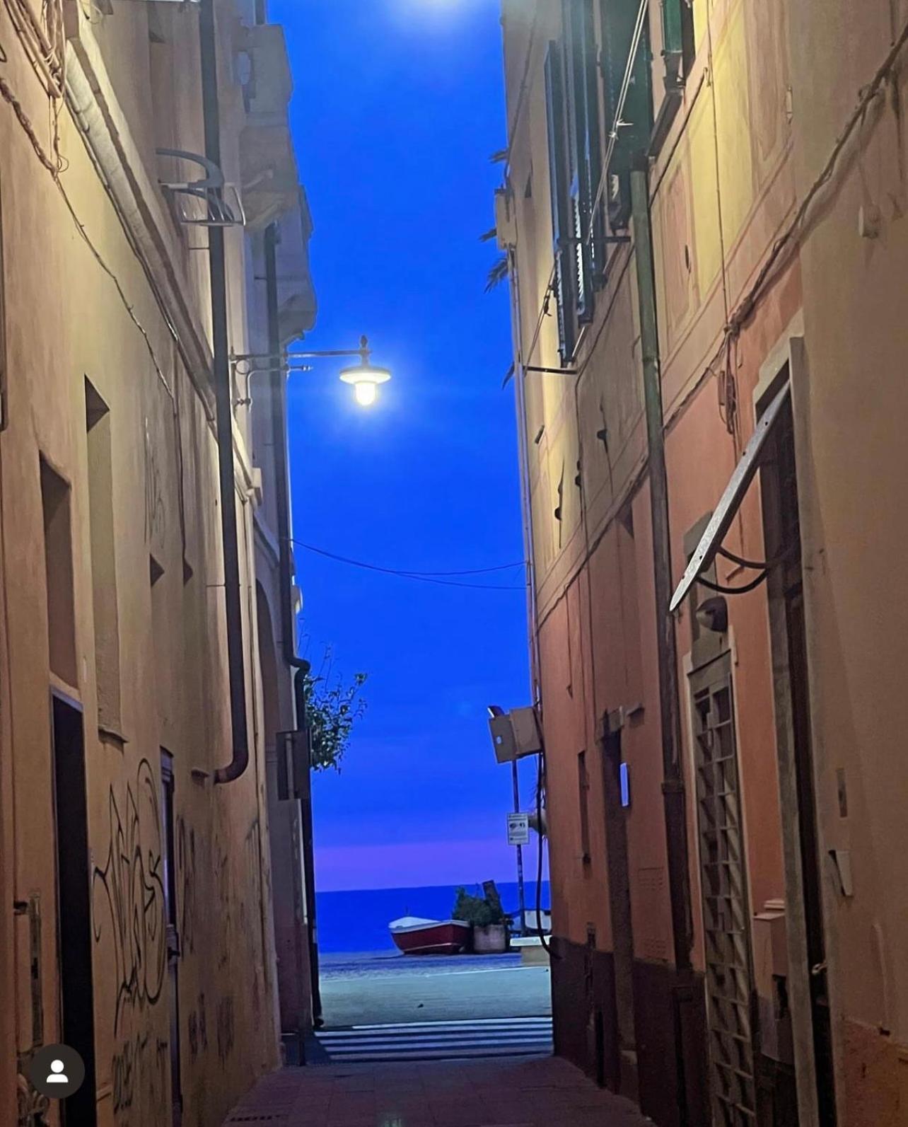 Casevanze _di_ru Finale Ligure